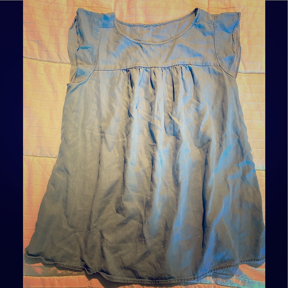 Women’s jean top